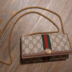Gucci chain wallet